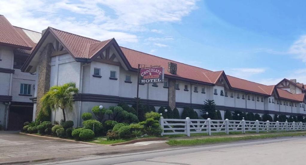 Chocolate And Berries Hotel Baliuag Exterior foto